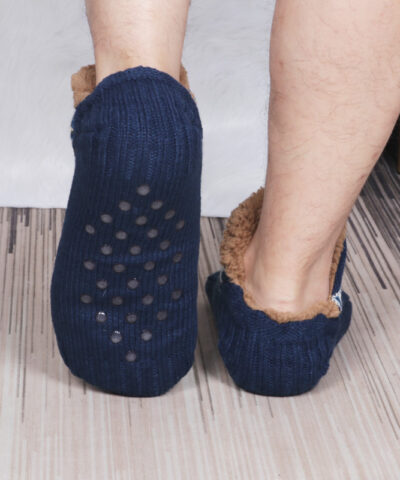 Indoor Men Dragging Shoes And Socks - Image 3