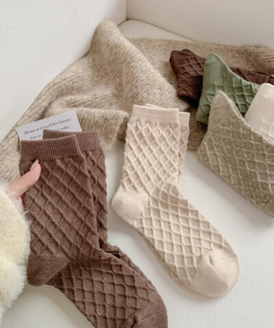 Alternative view of Women's Cashmere Plain Checked Reverse Knitting Socks